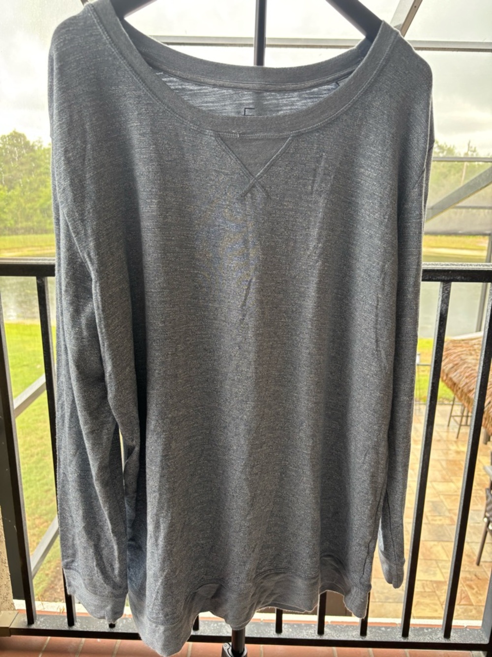 Felina Men's Crewneck Sweater in Charcoal